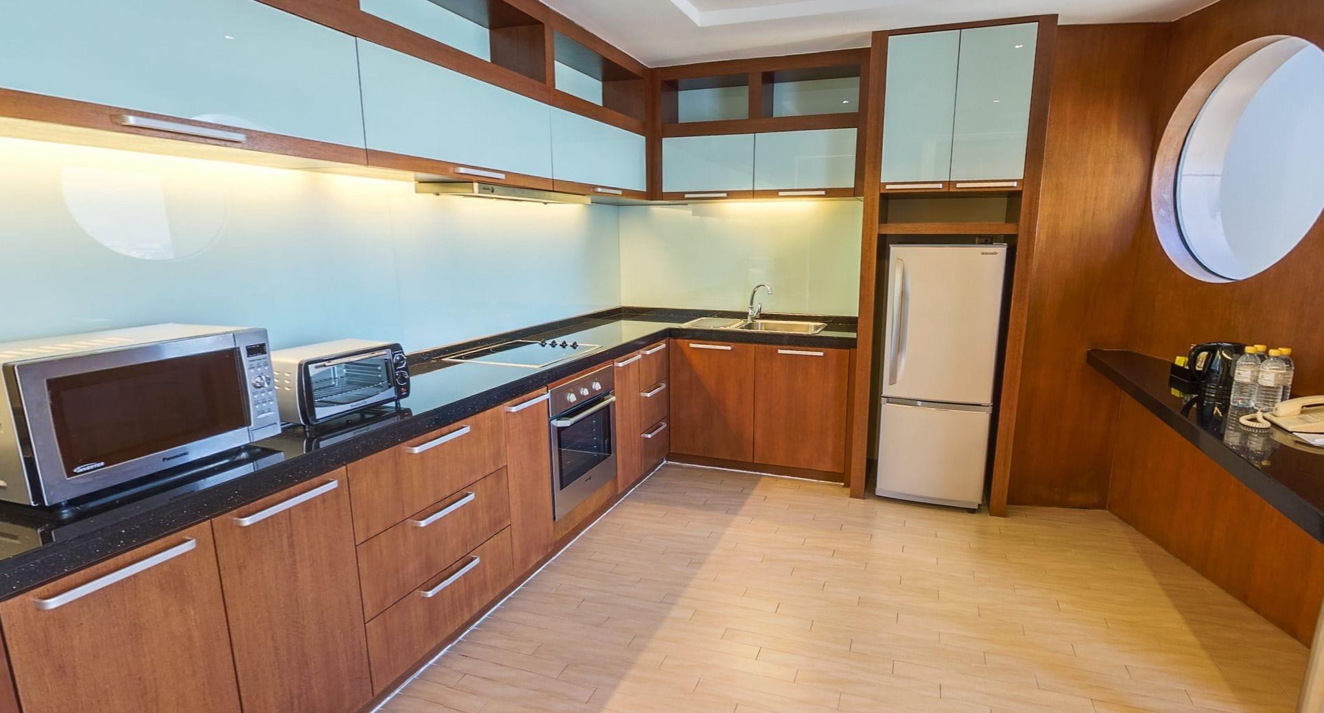 St Giles Gardens Hotel Kuala Lumpur Eksteriør bilde A modern kitchen