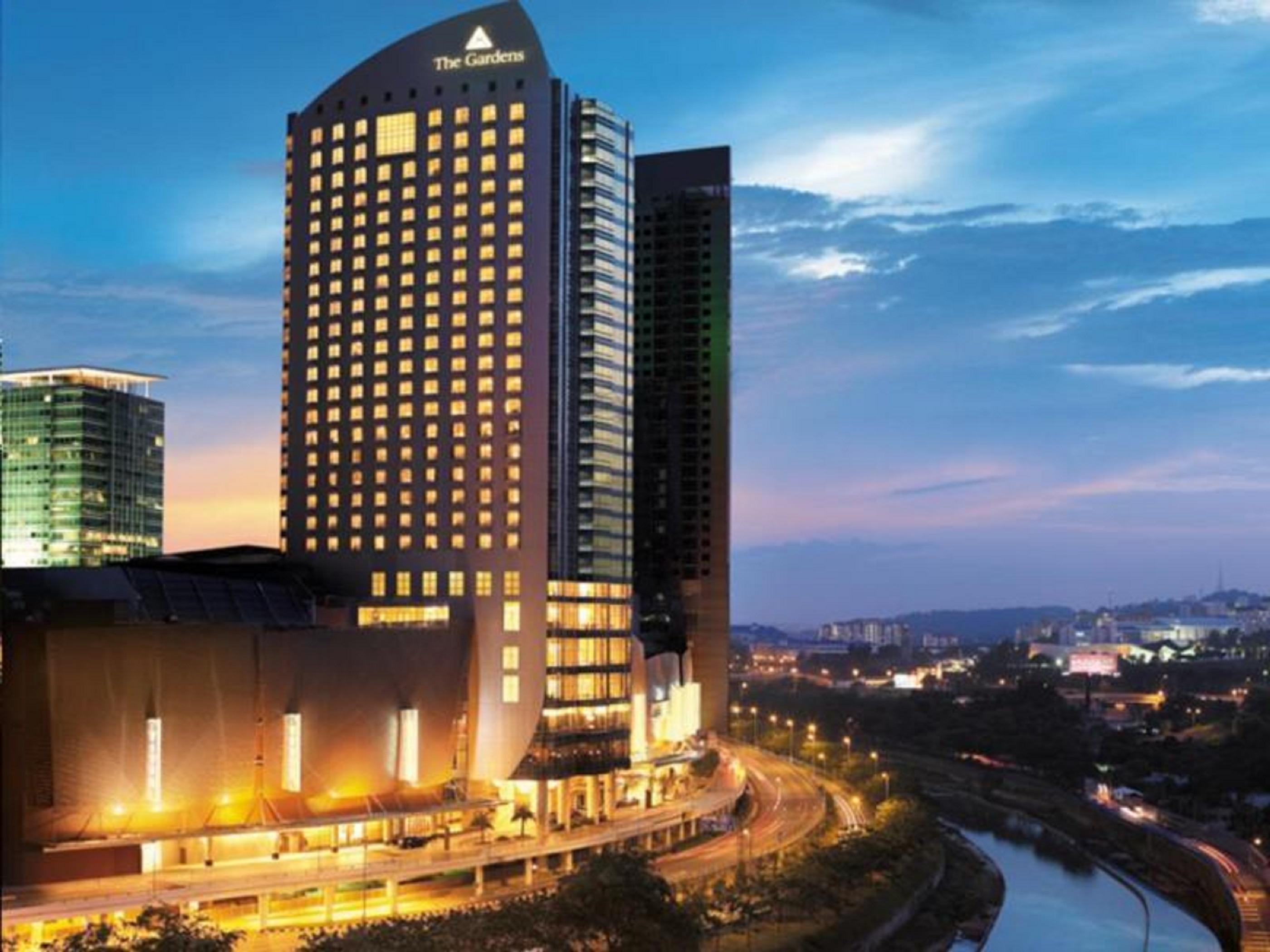 St Giles Gardens Hotel Kuala Lumpur Eksteriør bilde The Berlian Hotel