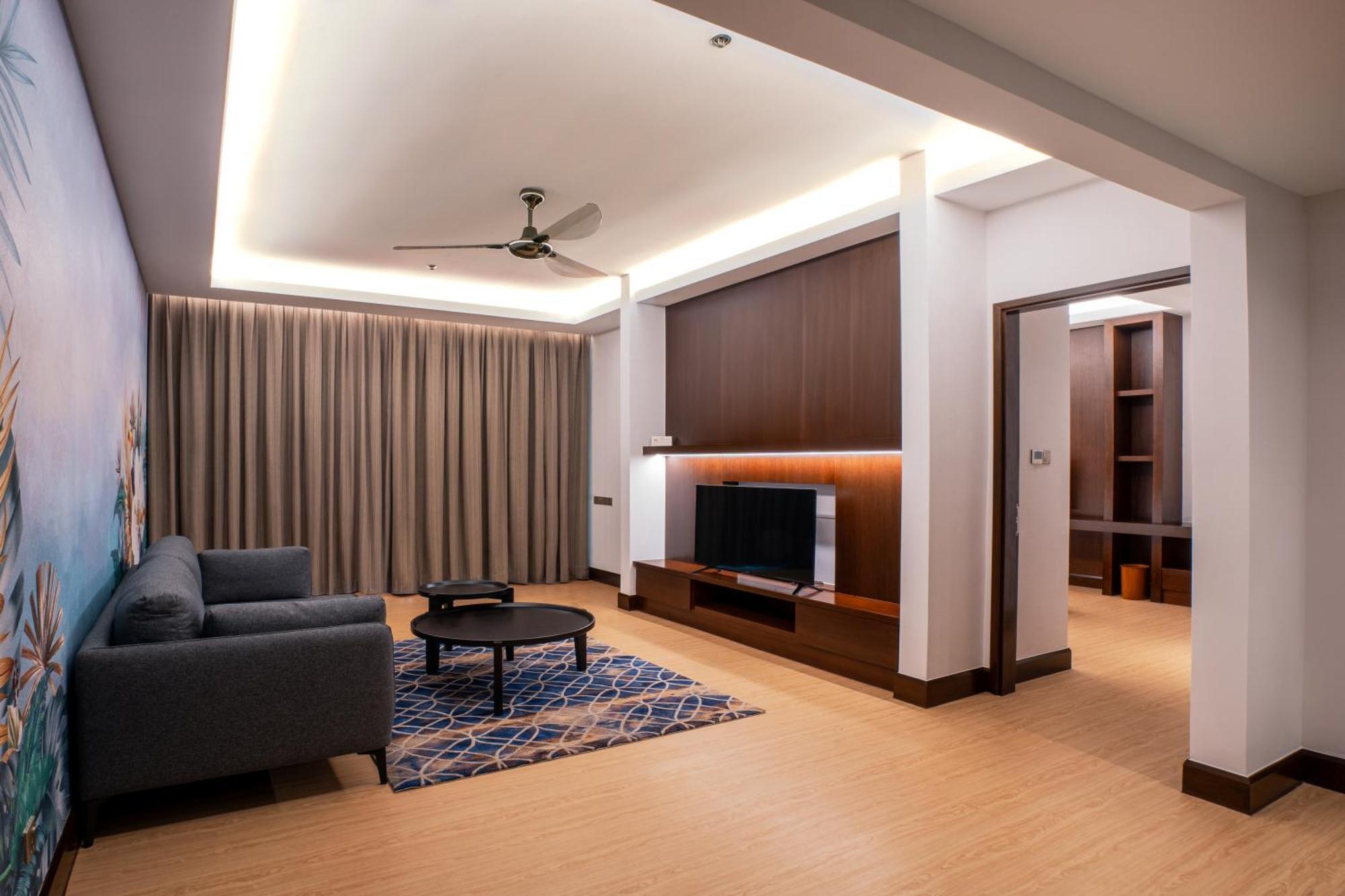 St Giles Gardens Hotel Kuala Lumpur Eksteriør bilde A living room in a condominium