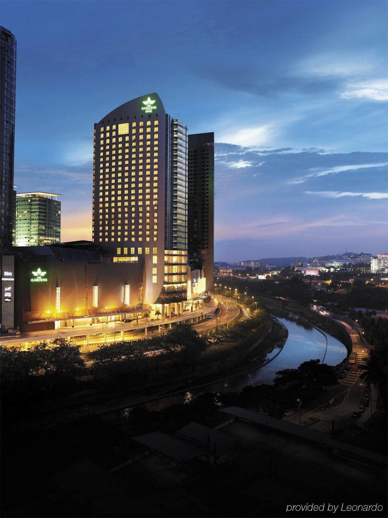 St Giles Gardens Hotel Kuala Lumpur Eksteriør bilde The Berlian Hotel